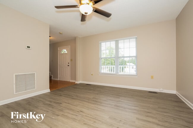 Photo - 3784 Stayman Dr