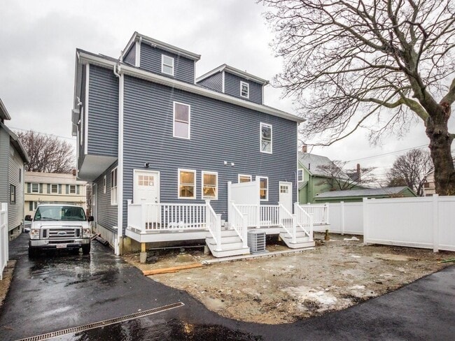Photo - 6 Rockwell Ave Unit 8