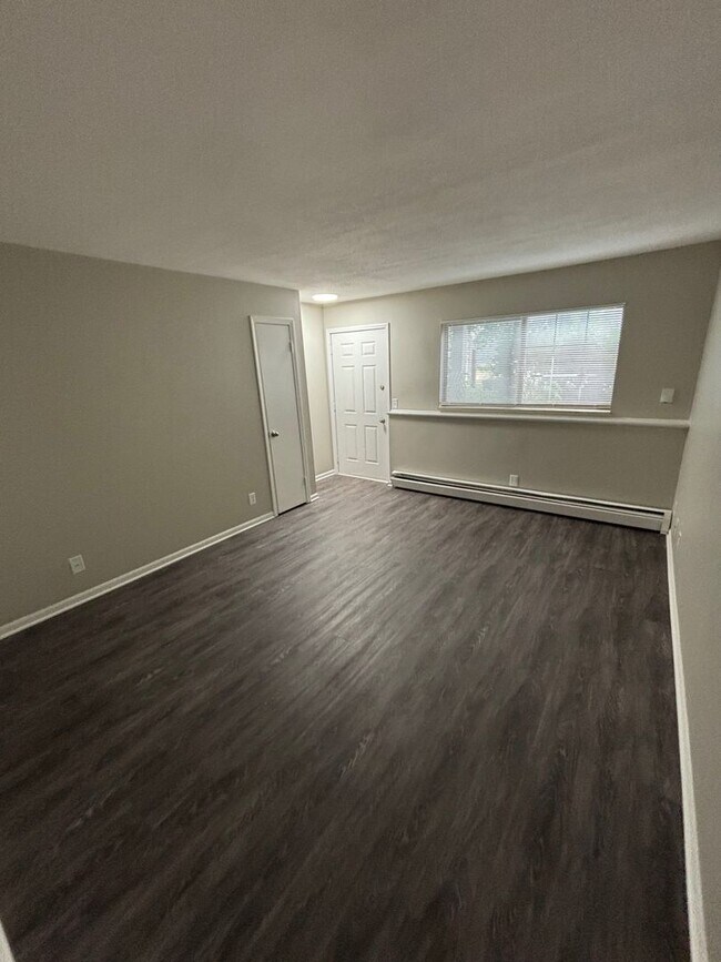 Photo - 1231 60th St SE Unidad 1231