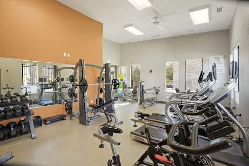 Photo - Washington Apartments