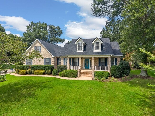 Photo - 708 Symmetry Ct