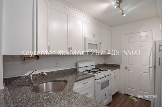 Photo - Charming 2-bedroom, 1st floor condo nestled in Timber Creek