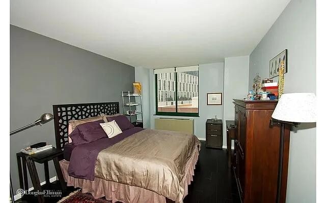 Building Photo - 295 Greenwich St Rental