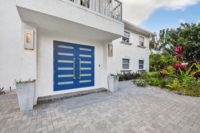 Photo - 2900 Greenbriar Blvd