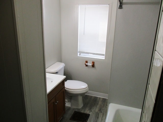 Photo - 534 W Grove St