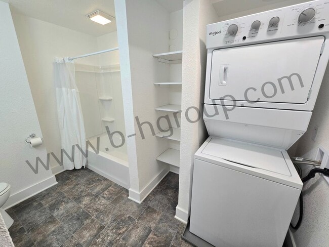 Photo - 2629 Roosevelt Rd Unit #100