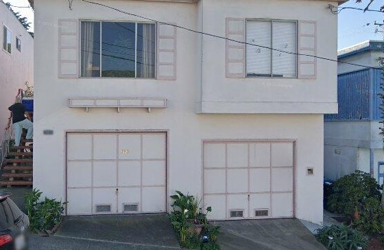 Photo - 2939 Wawona St