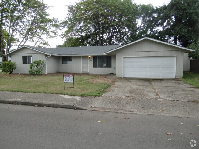 Building Photo - Four Bedroom House in SE Salem with New Ca...