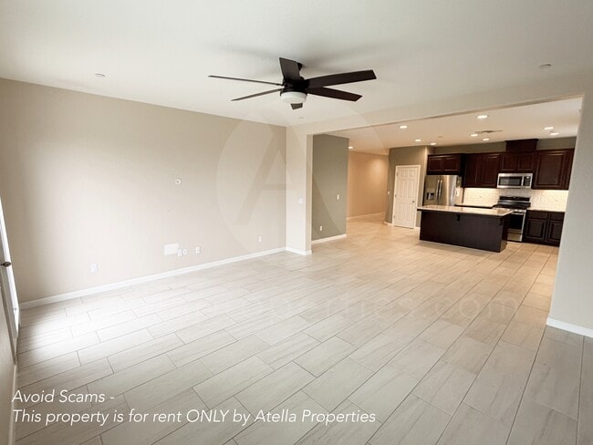 Photo - 654 Melbourne Way