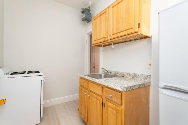 Photo - 49 Worthington St Unit 1