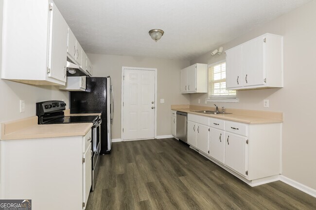 Photo - 6530 River Hill Dr
