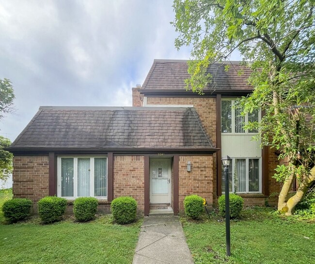 5541-5547 Christopher Ct
