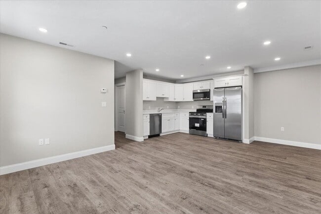 Photo - 202 Central St Unit I