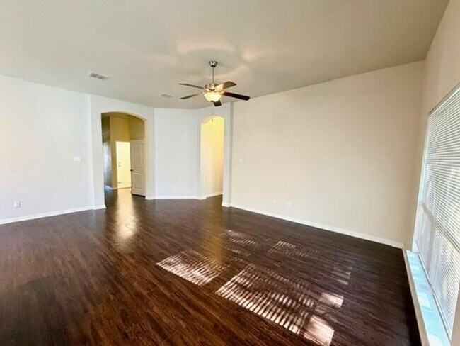 Photo - 1106 Merganser Way