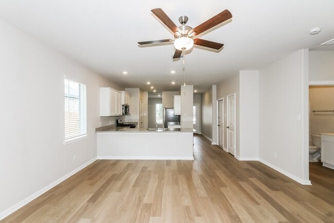 Photo - 413 San Miguel Crk Dr