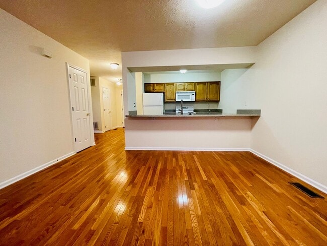 Photo - Updated Duplex for Rent