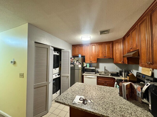 Photo - 620 Boston Ave Unit #5E