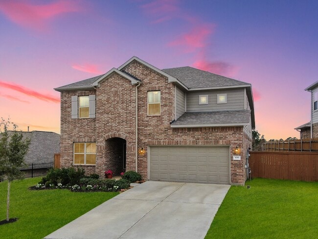 Photo - 679 Red Elm Ln