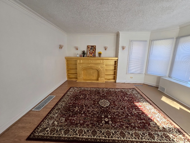 Photo - 8016 S Wolcott Ave