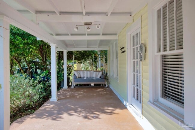 Photo - 1717 N 16th Ave