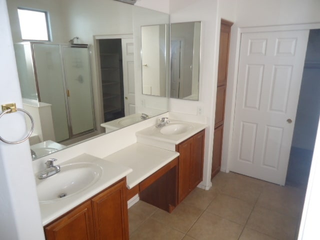 Photo - Great 4/3 house for rent in gated communit...