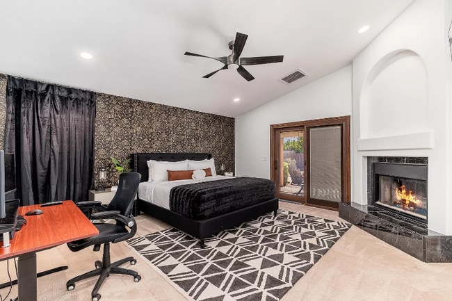 Photo - 5139 E Fellars Dr