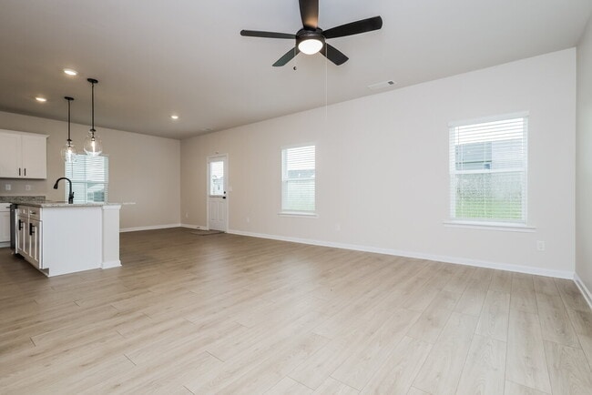 Photo - 707 Berkeley Dr