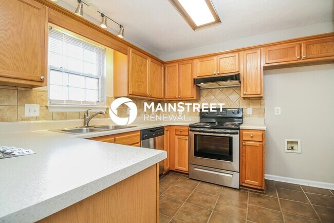 3 Bedroom Pet-Friendly Home in La Vergne, TN with Main Street Renewal