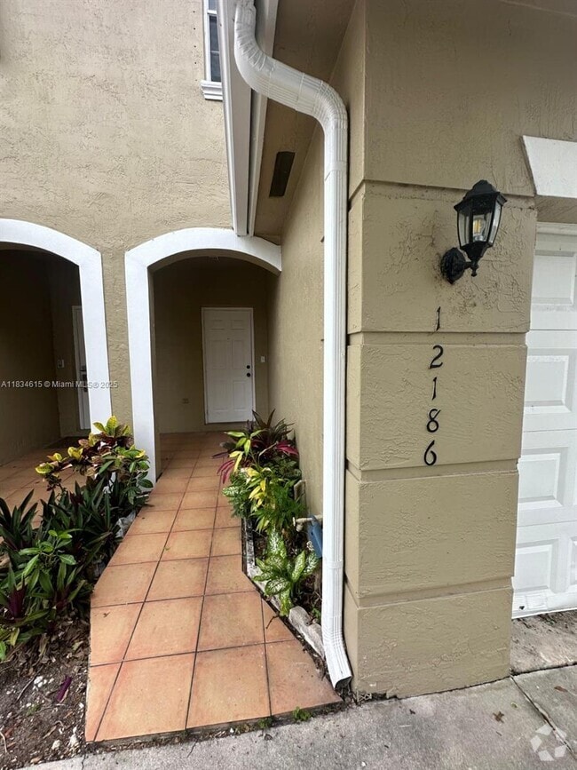 Building Photo - 12186 SW 5th Ct Rental