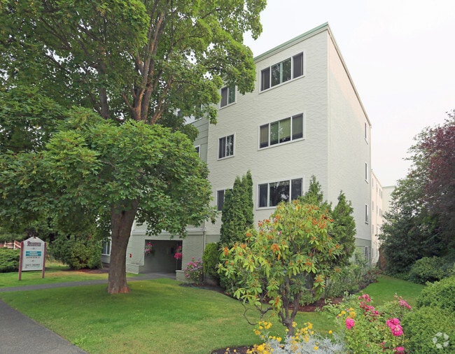 Building Photo - Rockridge Apartments