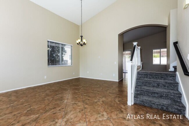 Photo - 16000 W Maricopa St