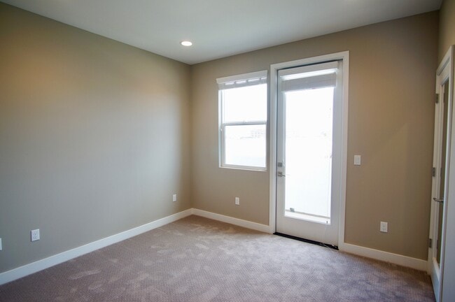 Photo - 1427 Wood St