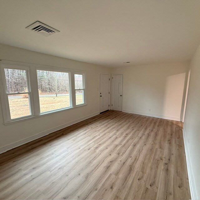 Photo - 1709 Neelley Rd