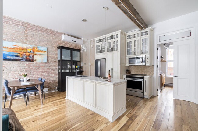 Photo - 3979 R. Saint-Denis Unit ID1061561P