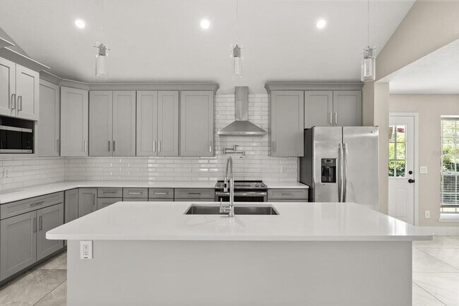 Photo - 1509 Red Oak Ct