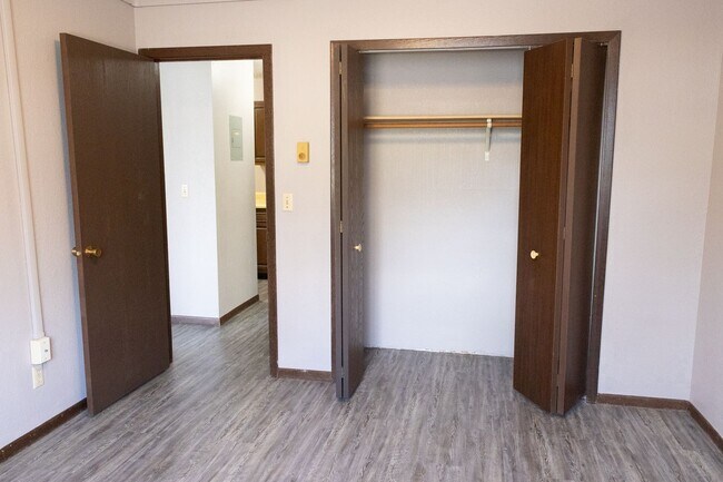 Lakewood Apartments