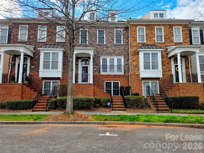 Building Photo - 1114 Drayton Ct