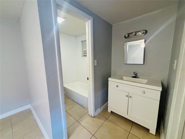 Photo - 1310 Lexington Ct