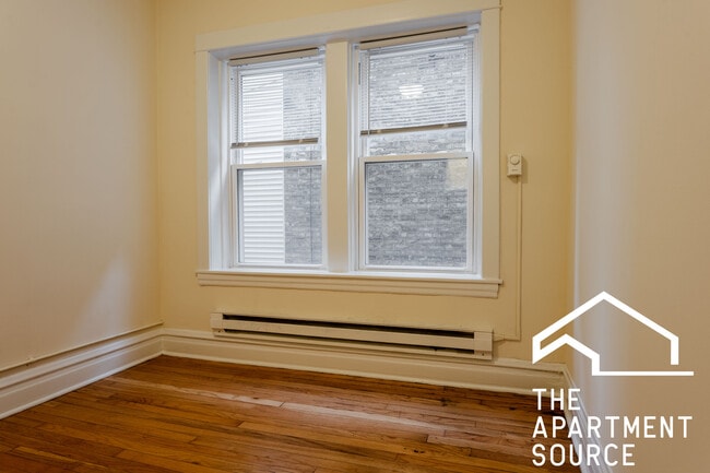 Photo - 2919 W George St Unit 1