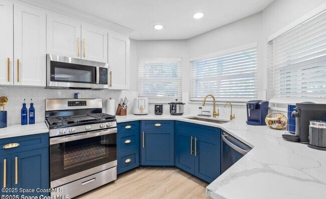 Photo - 6765 Angeles Rd