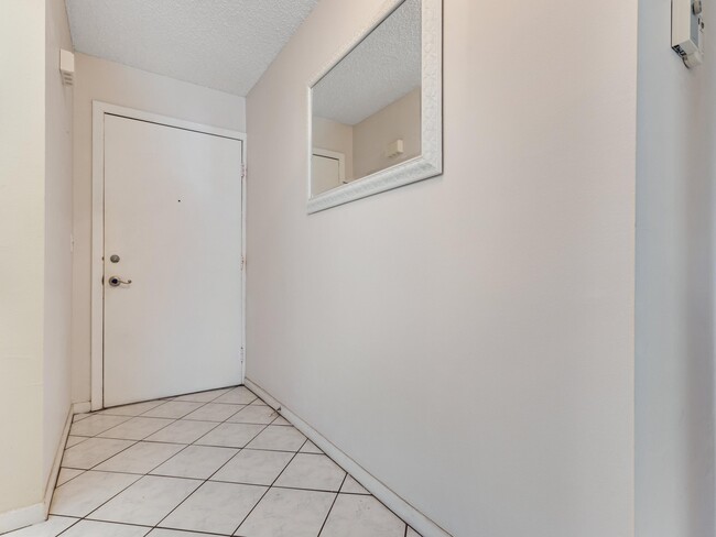 Photo - 2615 NE 3rd Ct Unit 317