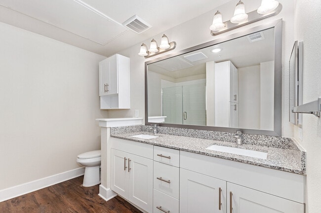 Mariposa Communications Parkway 55+ Apartment Homes