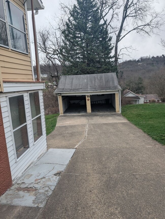 Photo - ***Great House with Garage***Perfect Location*** All new!!