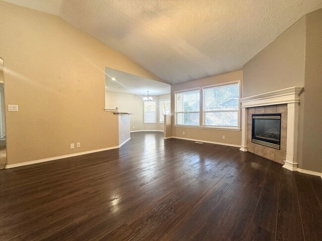 Photo - Modern and Updated 3bd/2b Home for Rent in...