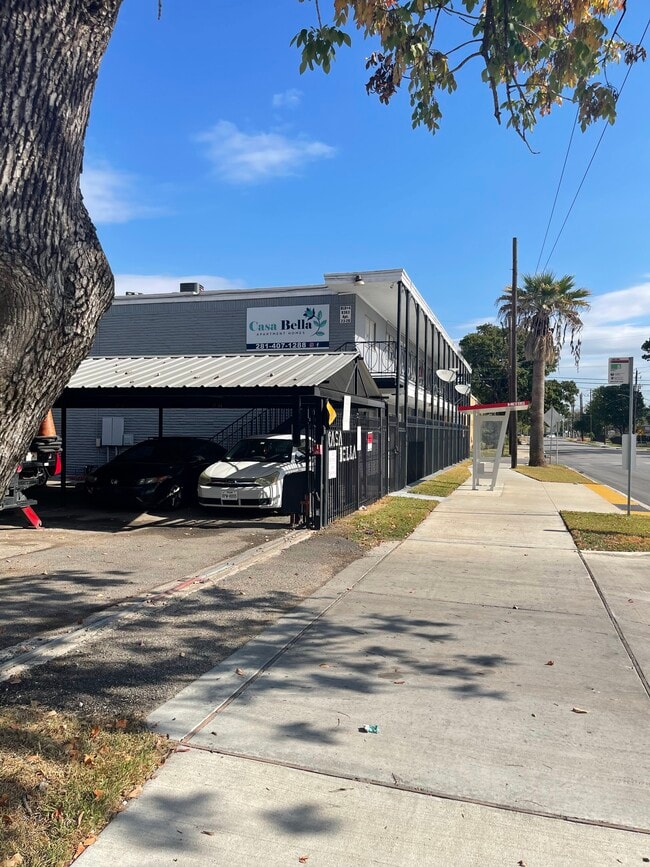 Photo - Casa Bella Apartments