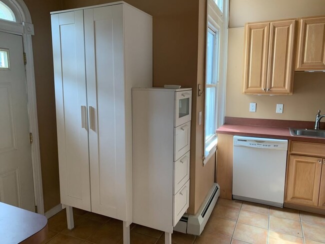 Photo - 501 W 21st St Unit B