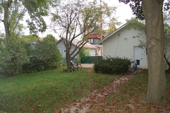 1418 State St Unit 1418 State St.