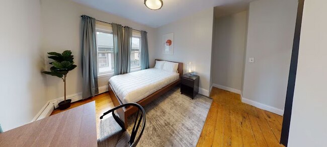 Photo - 101 1/2 Calumet St Unit 3