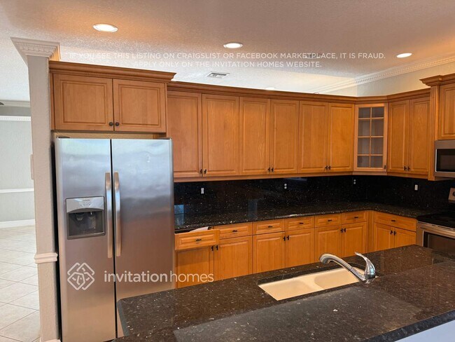 1231 Oakwater Dr