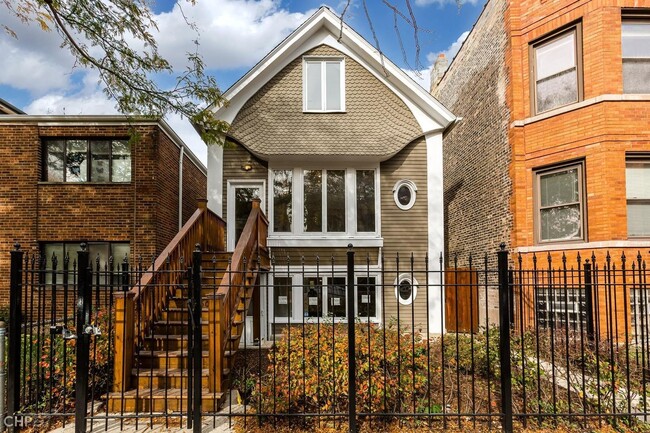 Photo - 1508 W Diversey Pky Apartments Unit 2